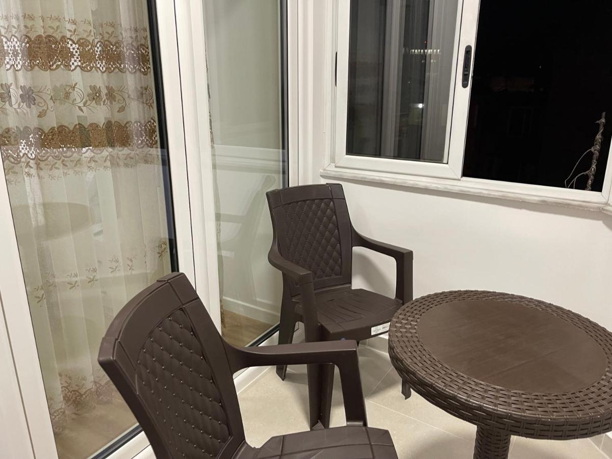 Apartamento Wanderlust Tirana Exterior foto